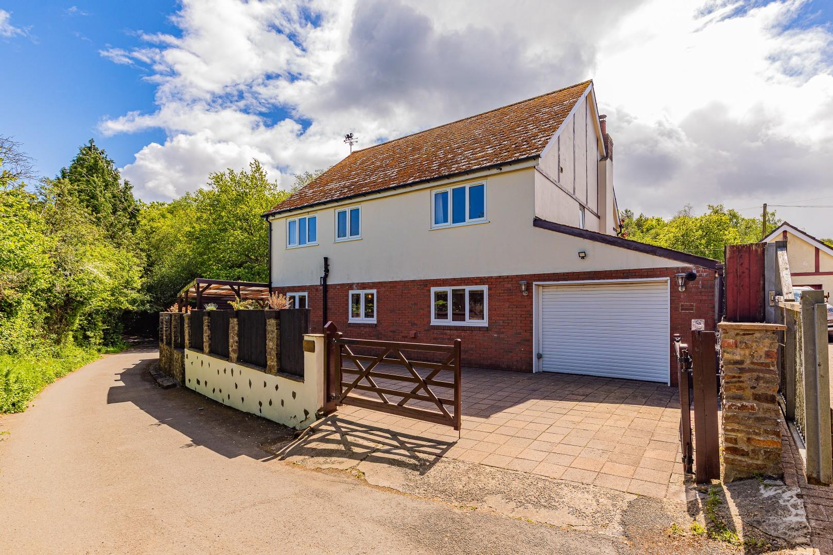 Garth Place, Rudry, Caerphilly, CF83 3DH